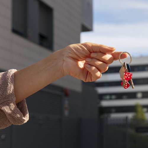 Renting an Apartment Online: What Every Tenant Should Know